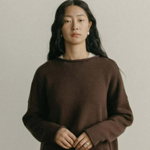 ISO (do not buy) Gillian Stevens Bailey Pullover - Chocolate - Picture 1 of 1